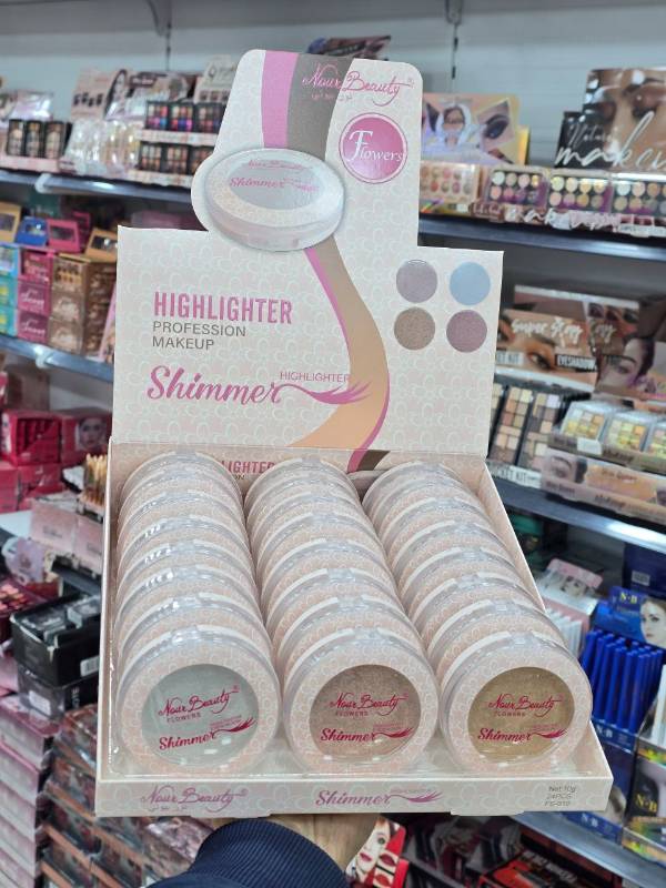 Highlighter nour beauty poudre