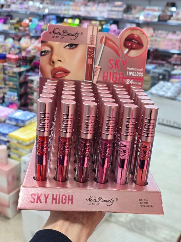 Gloss sky nour beauty 2