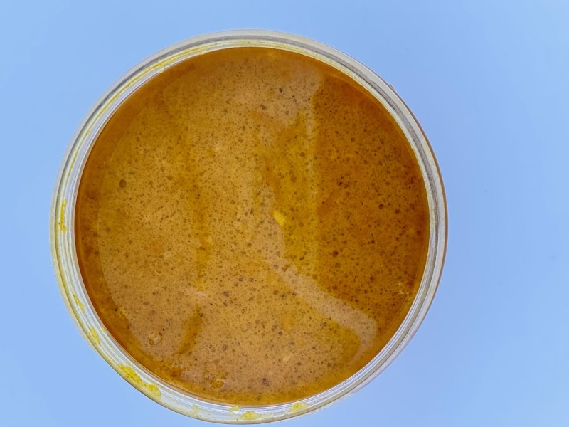 مقشر الكركم والليمون للتفتيح Turmeric & Lemon Scrub