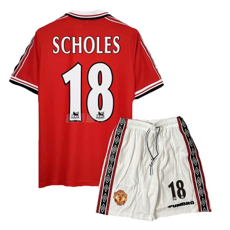 Manchester United Season 98/99 image 12