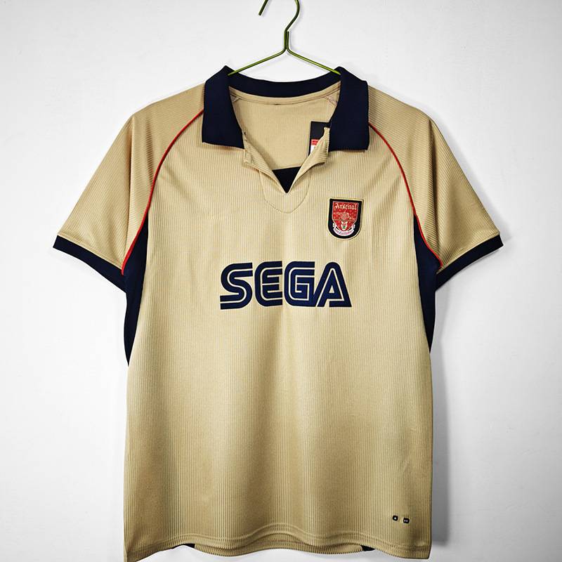 Arsenal FC Season 01/02 image 5