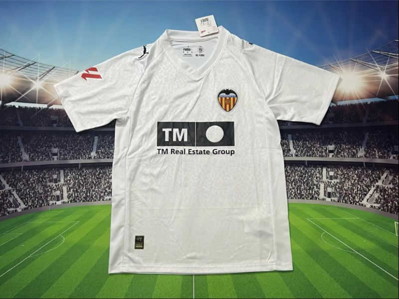 Valencia CF Season 25/26 image 2