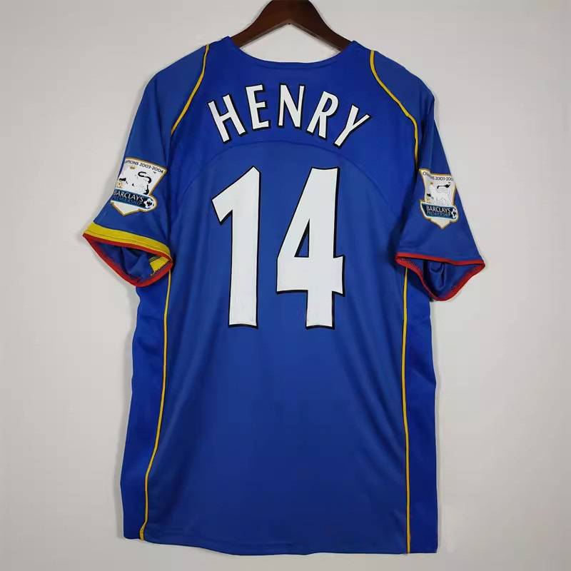 Arsenal FC Season 04/05 image 2