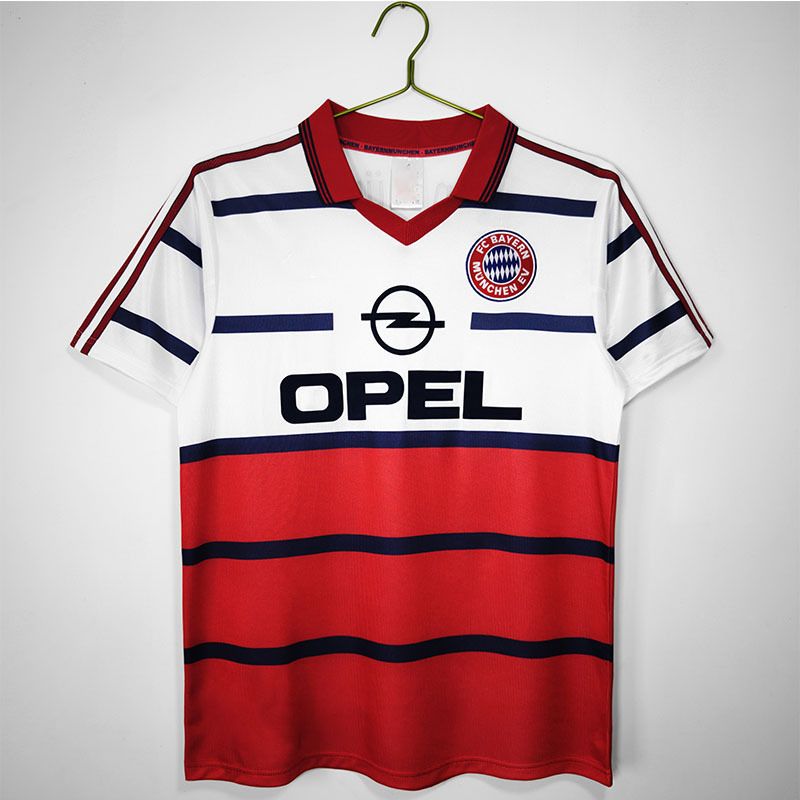 Bayern München Season 98/99 image 4