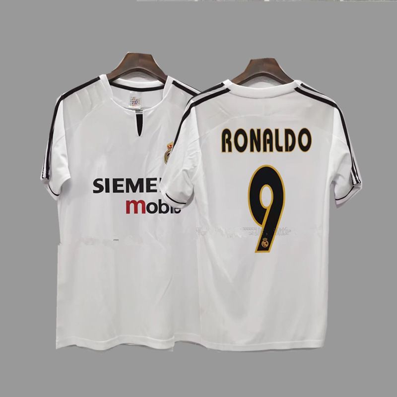 Real Madrid Season 03/04 image 2