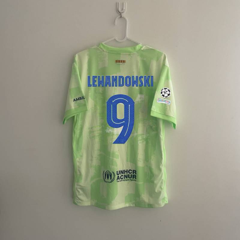 FC Barcelona 24/25 image 25