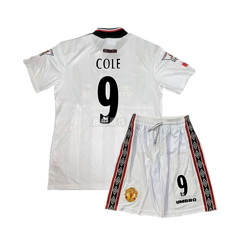 Manchester United Season 98/99 image 28