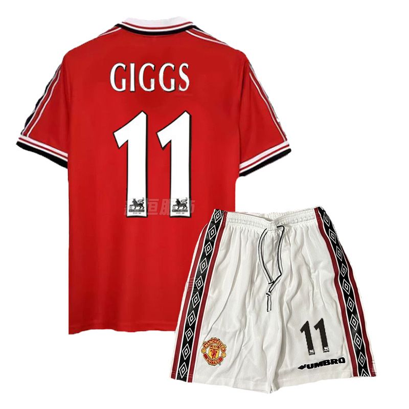 Manchester United Season 98/99 image 11