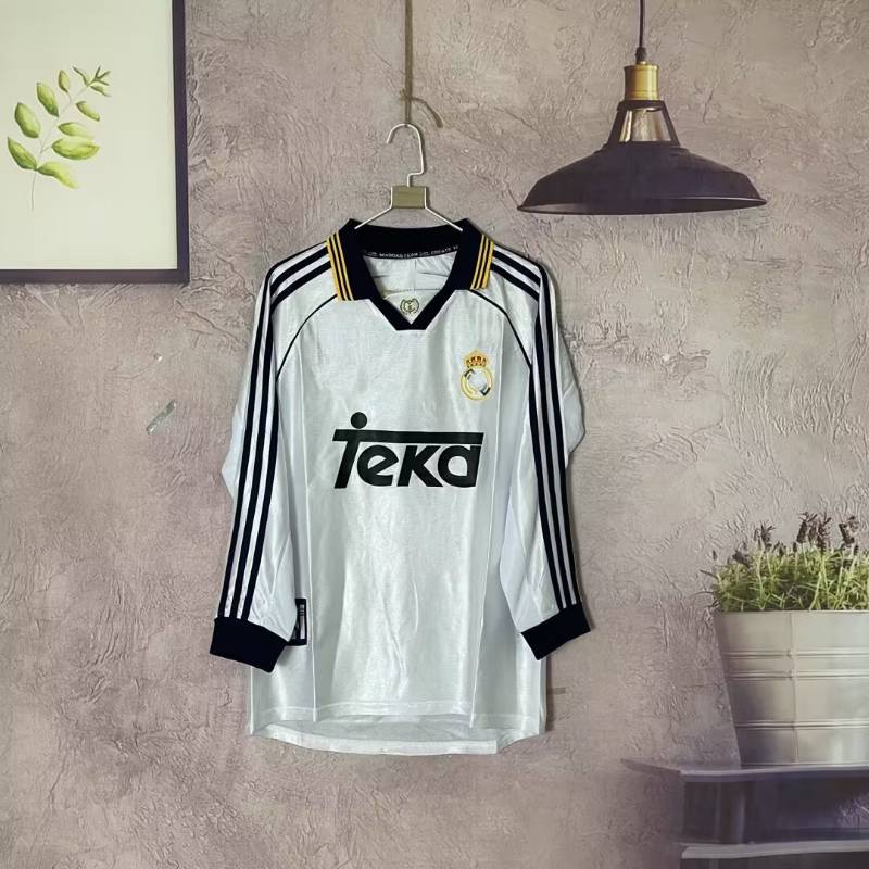 Real Madrid Season 99/00 image 10