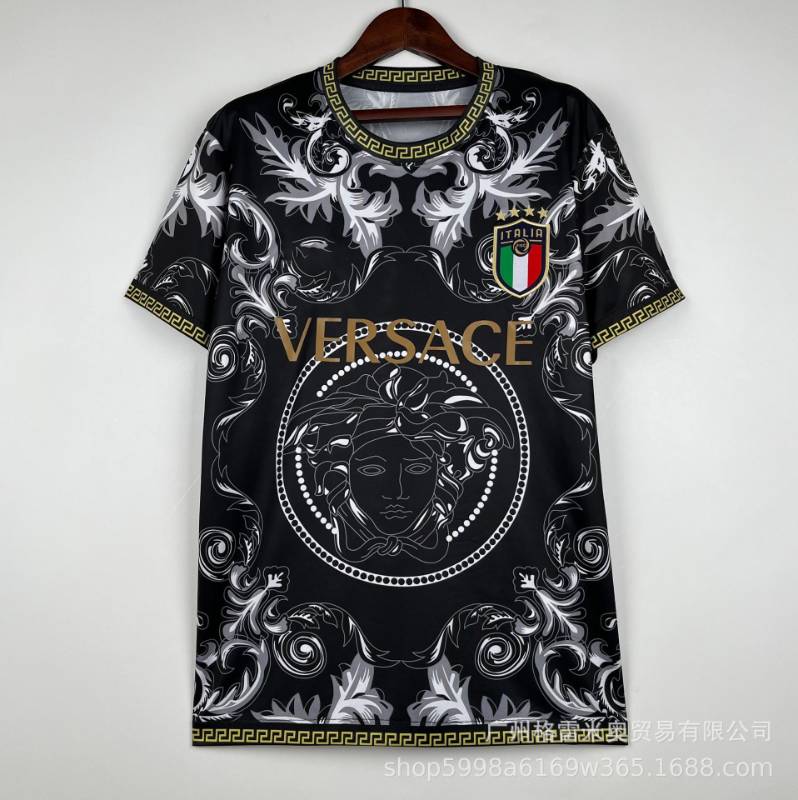 Italy Versace image 5