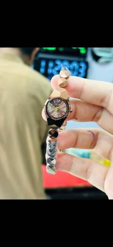 women's 2chain strap watch β
