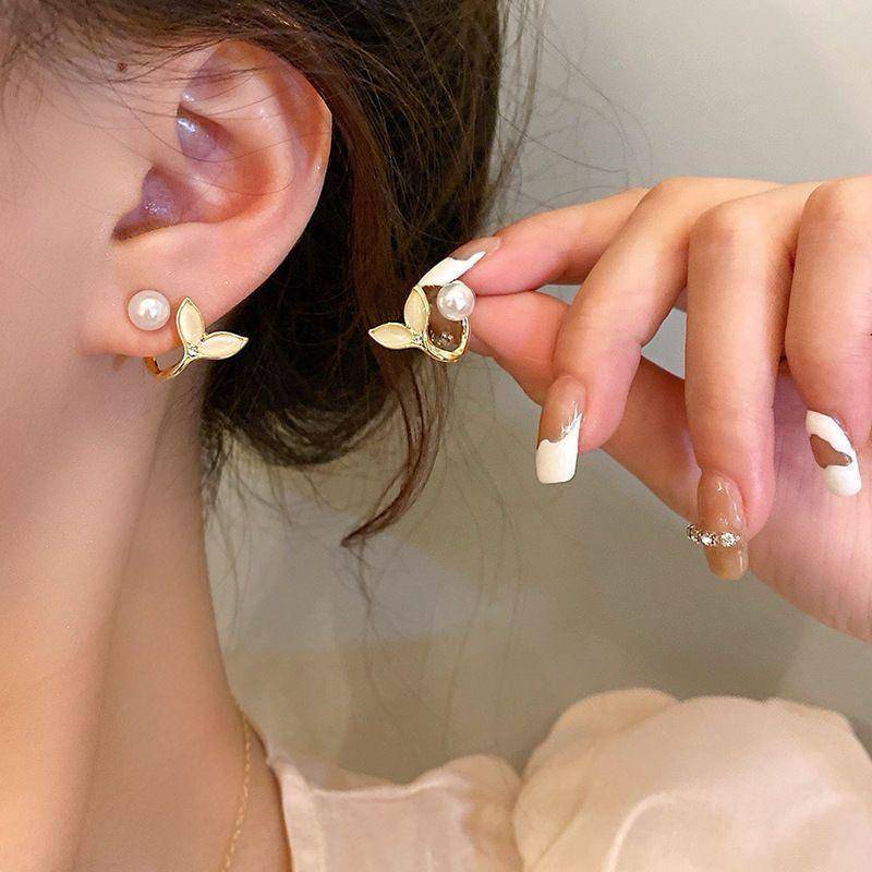funky Gold plated rhinestone studs
