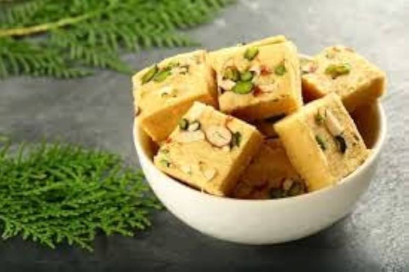 Soan papdi yellow
