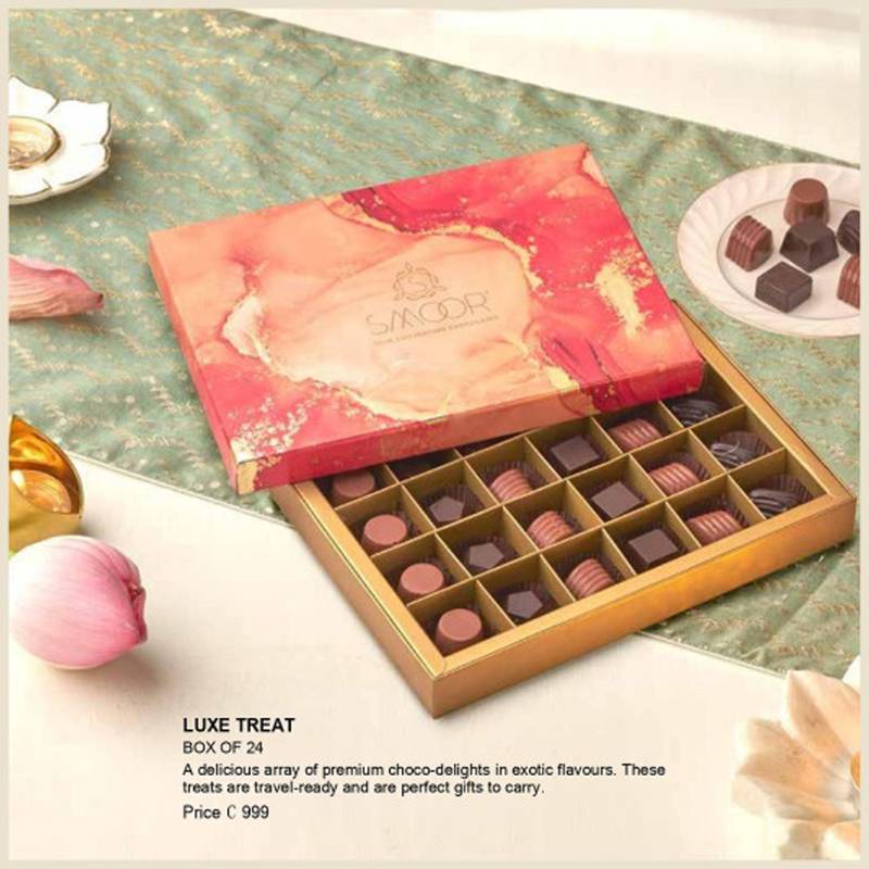 Luxe Treat-Smoor-Box of 24 Chocolates