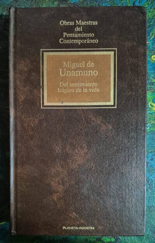 Del sentimiento trágico de la vida