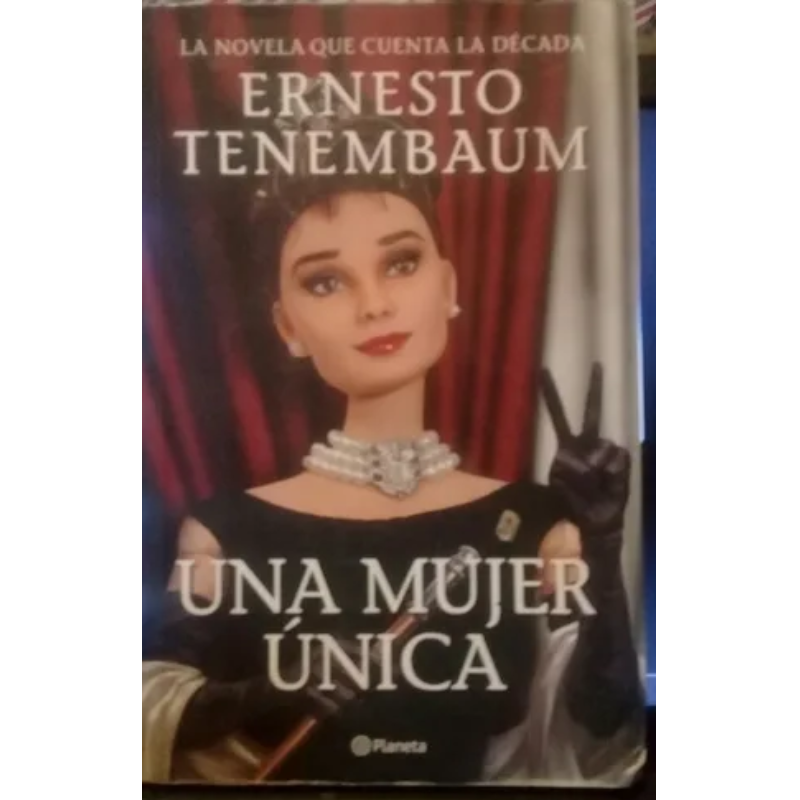 Una Mujer Única