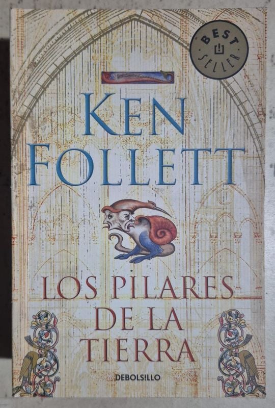Los pilares de la tierra / De bolsillo