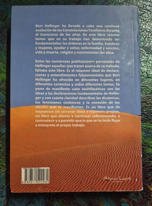 El manantial no tiene que preguntar por el camino