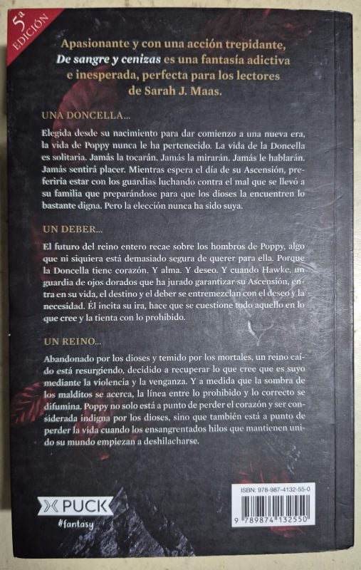 De sangre y cenizas