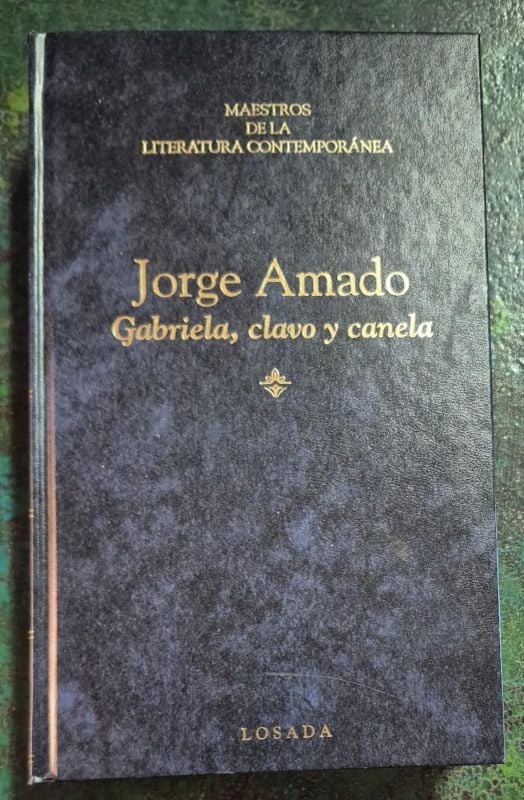 Gabriela, clavo y canela