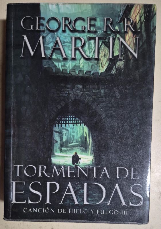 Tormenta de espadas Canción de hielo y fuego 3
