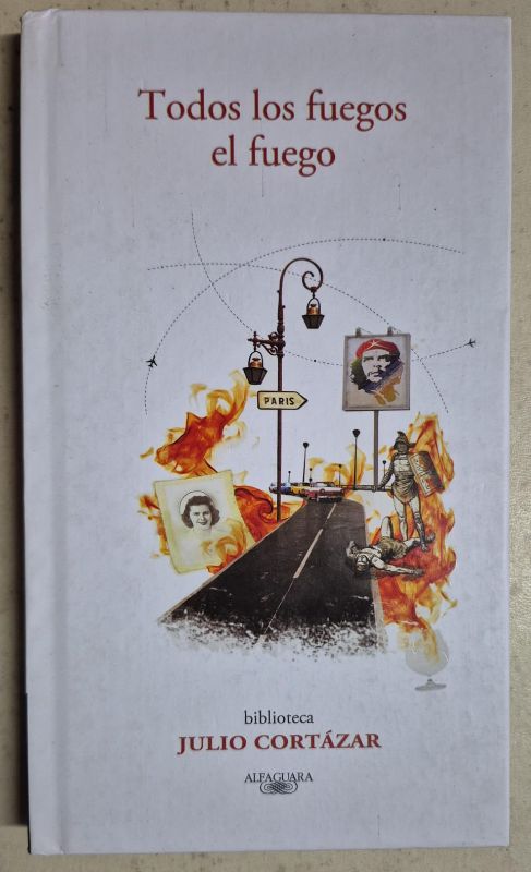 Biblioteca Julio Cortazar / Todos los fuegos el fuego