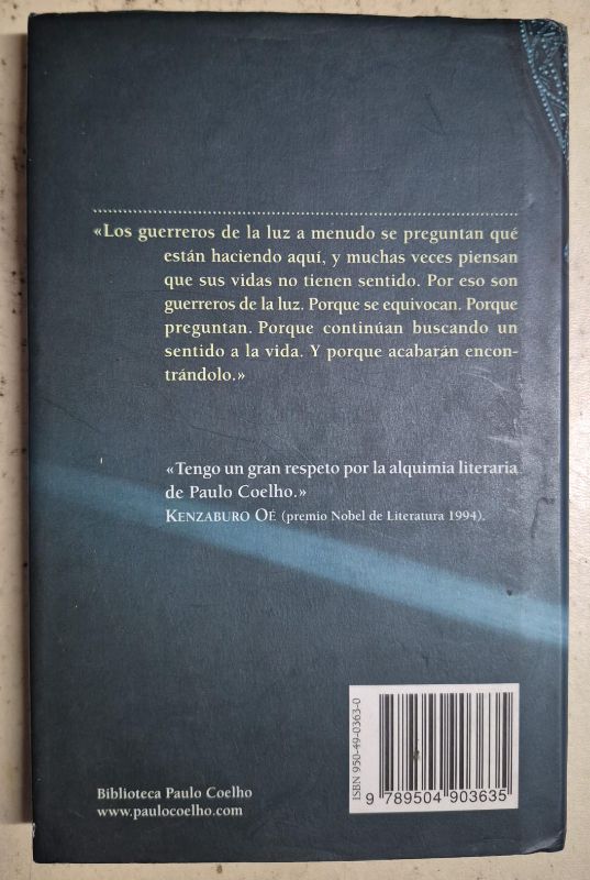 Manual del guerrero de la luz / Tapa dura