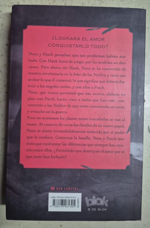 Finale / Hush Hush 4