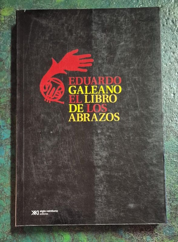 El libro de los abrazos