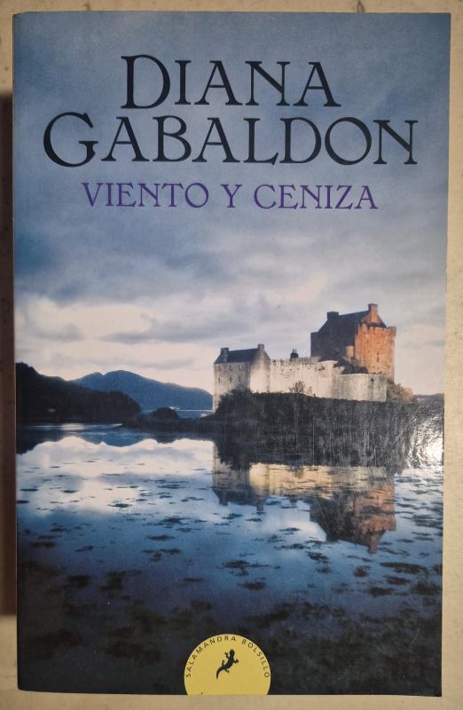 Viento y ceniza