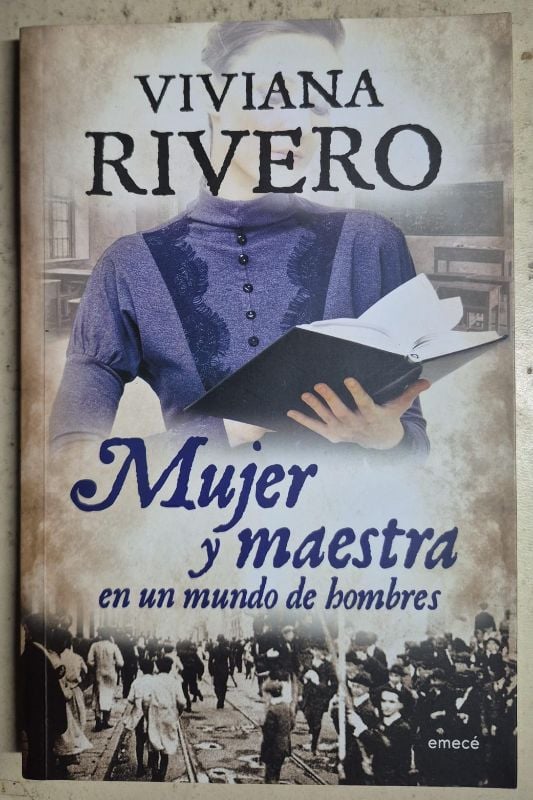 Mujer y maestra en un mundo de hombres