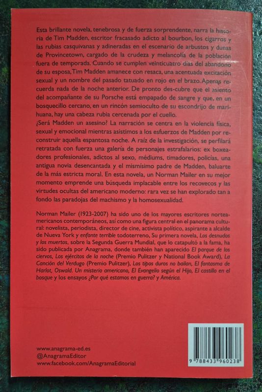 Los tipos duros no bailan