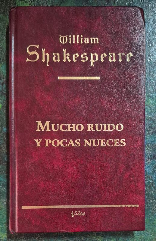 Mucho Ruido y pocas nueces