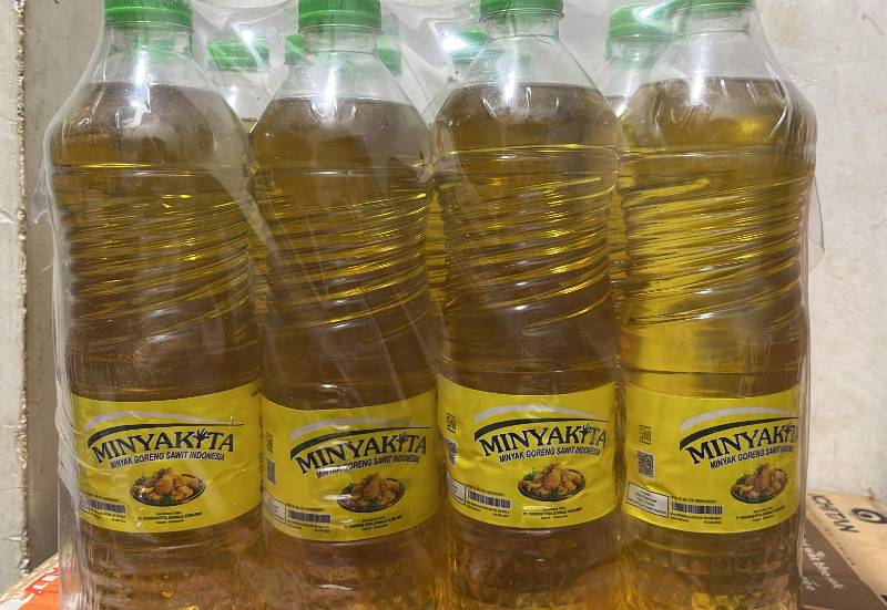 MINYAK KITA BOTOL 1 L*12