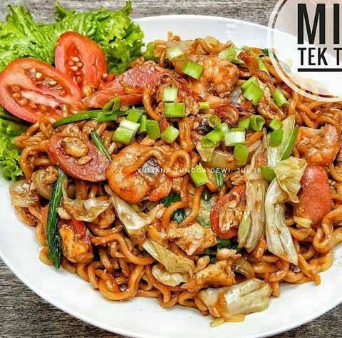 Mie Tek-Tek Seafood