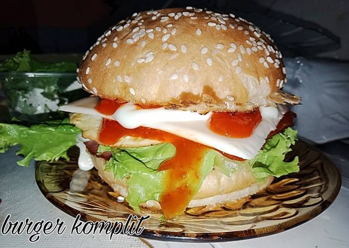 Burger Komplit