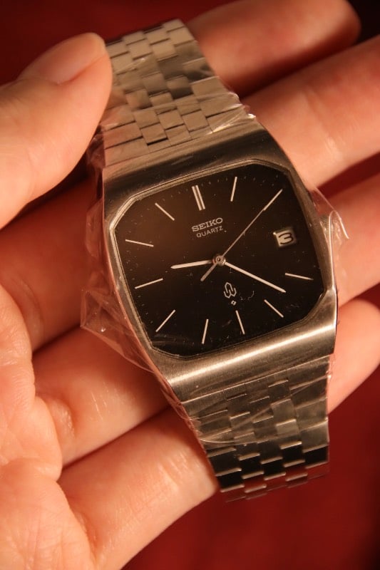 Seiko Quartz 7832-5000 Rectangular Black Green Dial Men's Vintage Watch