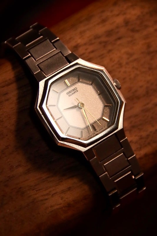 Seiko Quartz Octagonal Dial Vintage Watch