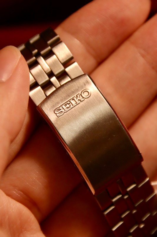 Seiko Quartz Type II Blue Dial 7123-8439 Quartz Vintage Watch