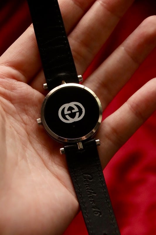 GUCCI 2000M 2040M Watch Quartz Black Dial Silver Vintage Watch