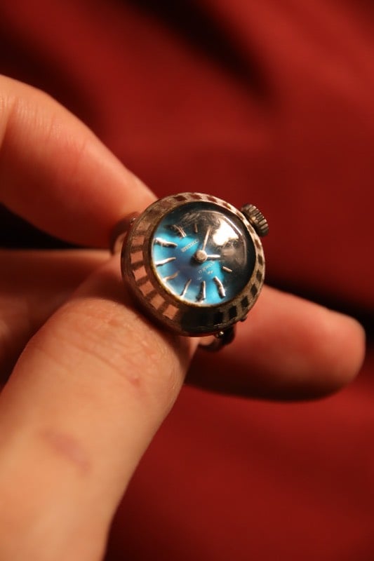 ULTRA RARE Vintage Seiko Ring Watch 10-0630 Hand Winding Blue 17 Jewels