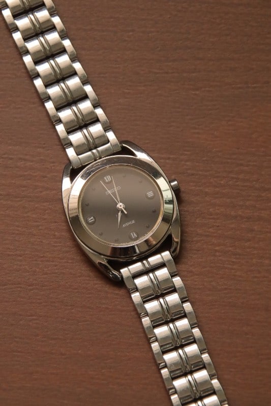 Seiko Avenue Dark Grey Silver Watch