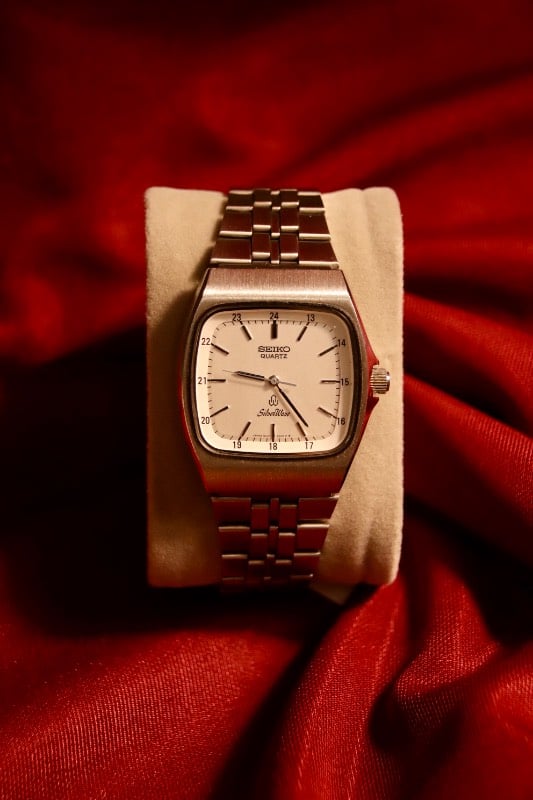 Seiko SilverWave TV Shaped White Quartz Vintage Watch