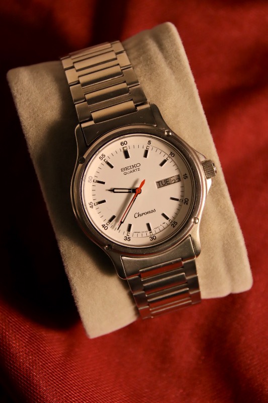 Seiko Chronos White Dial Quartz 7433-7030 Men's Vintage Watch