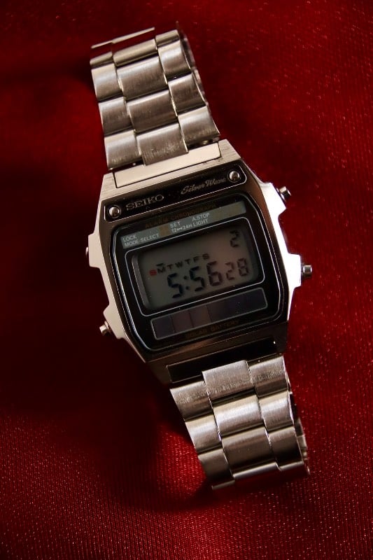 RARE Seiko Silver Wave A628-5030 Digital Vintgae Watch