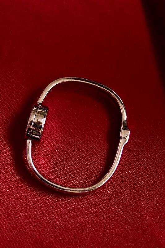EXTREMELY RARE Mario Valentino Oval Case Bangle Quartz Watch