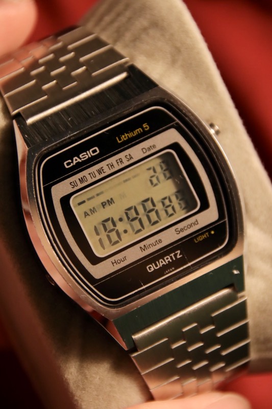 Casio MSG-300C LCD Digital Quartz Vintage Watch