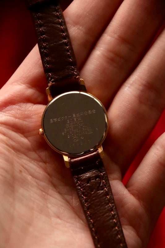 Seiko 2Y00-0A59 Dress Watch In White and Gold