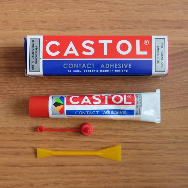 Lem Castol - Synthetic Adhesive