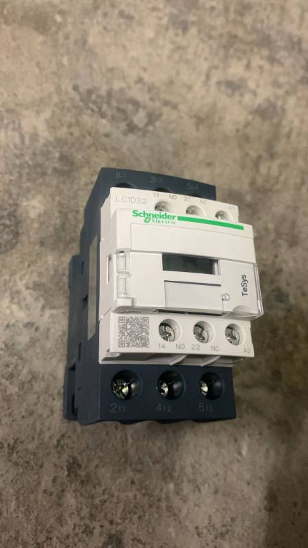 AC Magnetic Contactor 15 kW/400 V/Coil 220 V